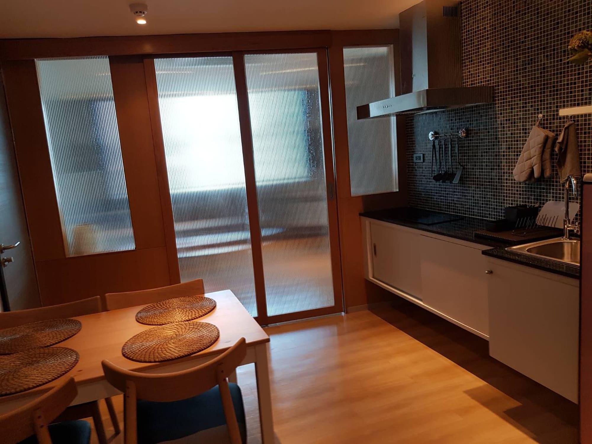 Bizotel Premier Hotel&Residence Bangkok Extérieur photo