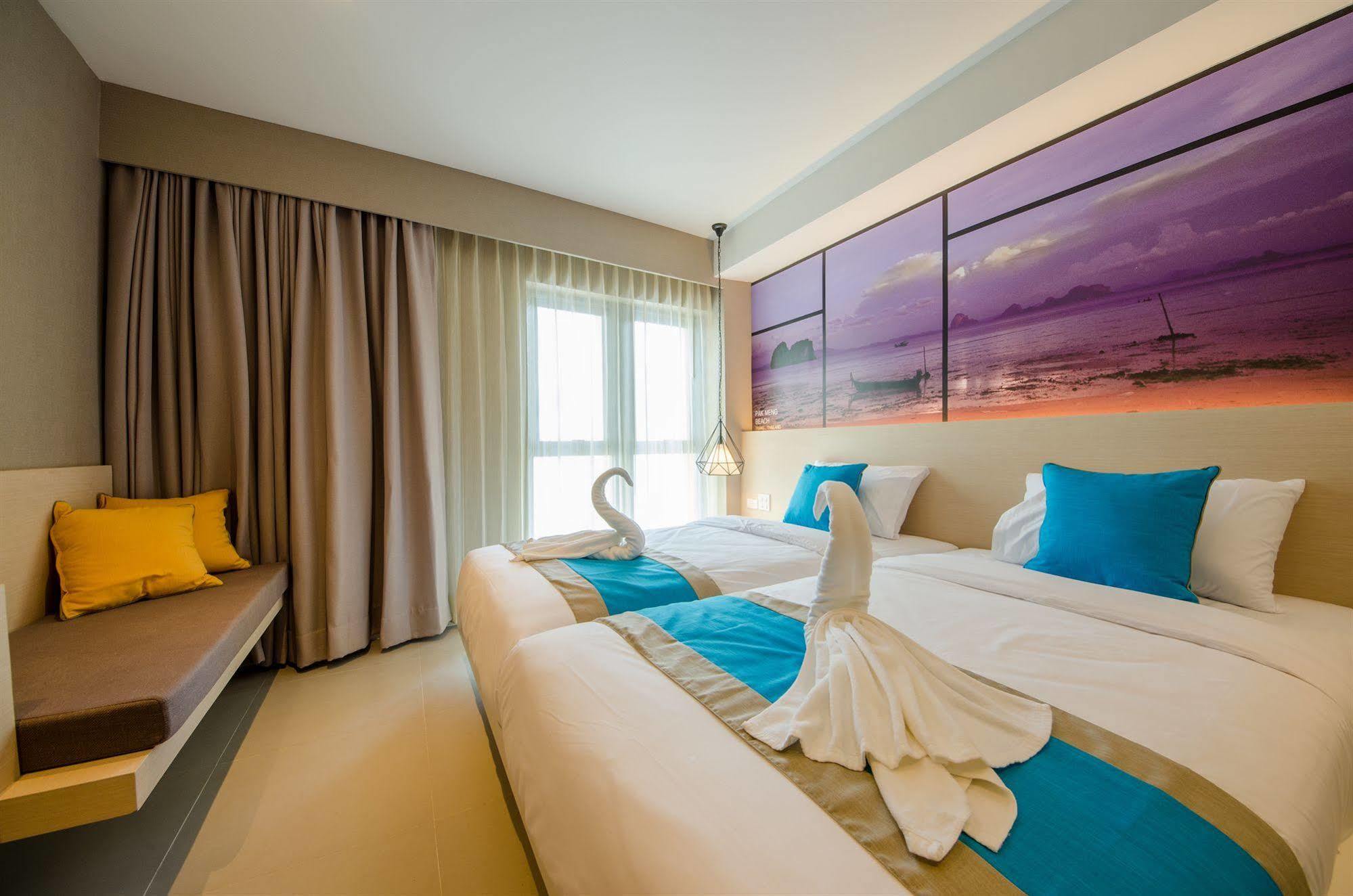 Bizotel Premier Hotel&Residence Bangkok Extérieur photo