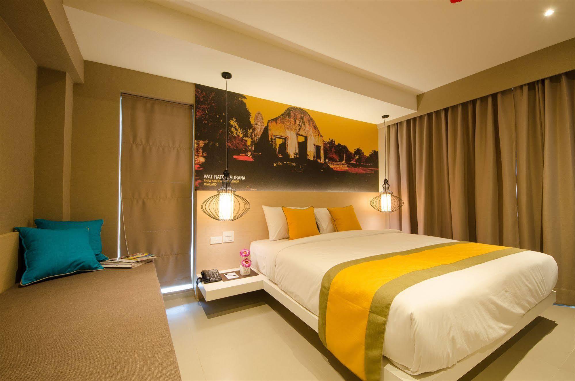 Bizotel Premier Hotel&Residence Bangkok Extérieur photo