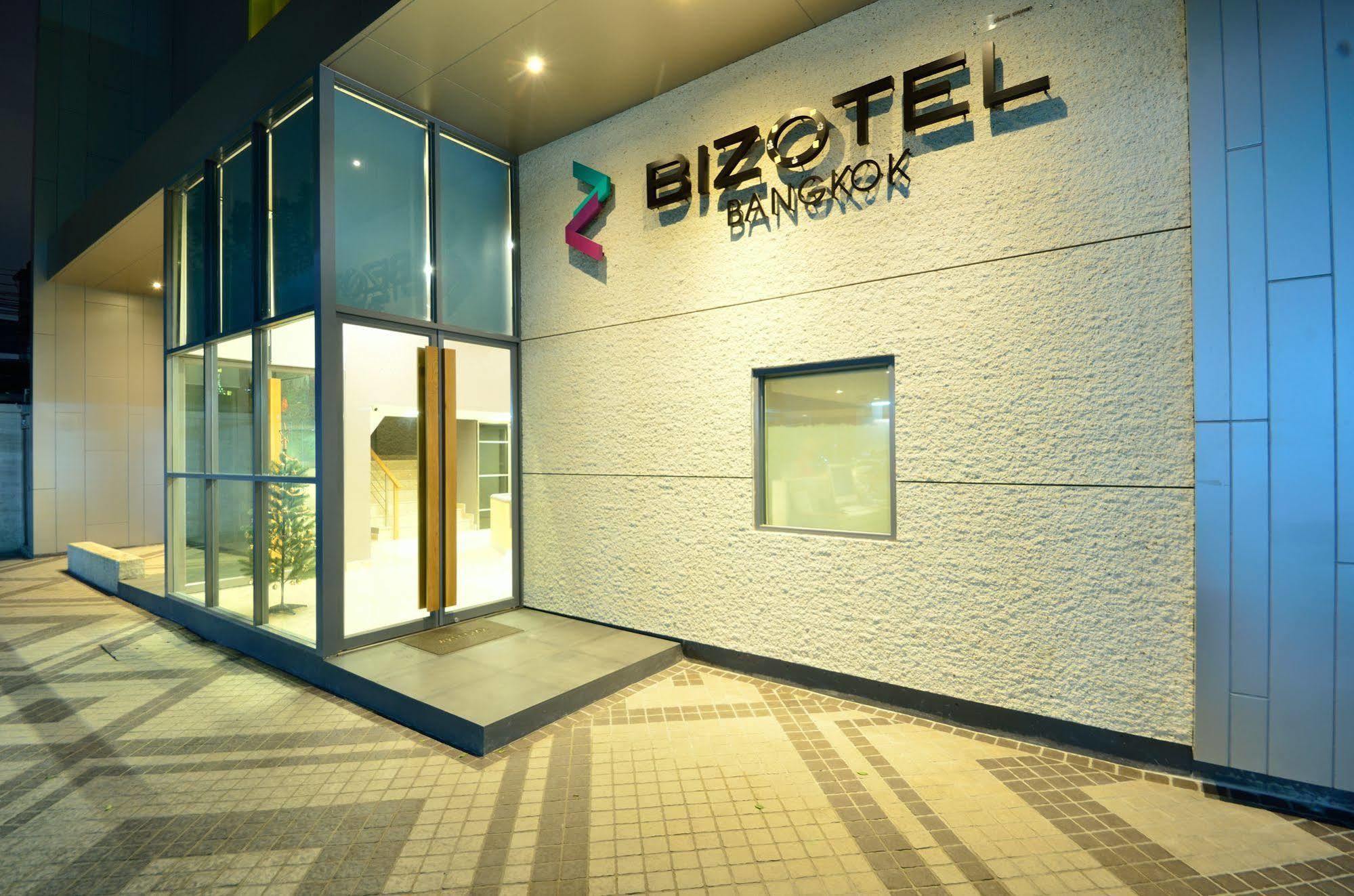 Bizotel Premier Hotel&Residence Bangkok Extérieur photo